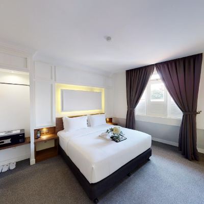 Royal Triple Room Kupon TheBlanc Boutique Hotel