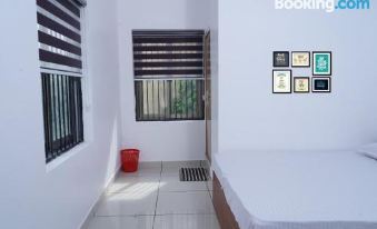Thekkumpuram Residency - Housity