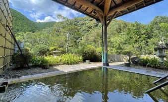 Tsurunoyu Onsen