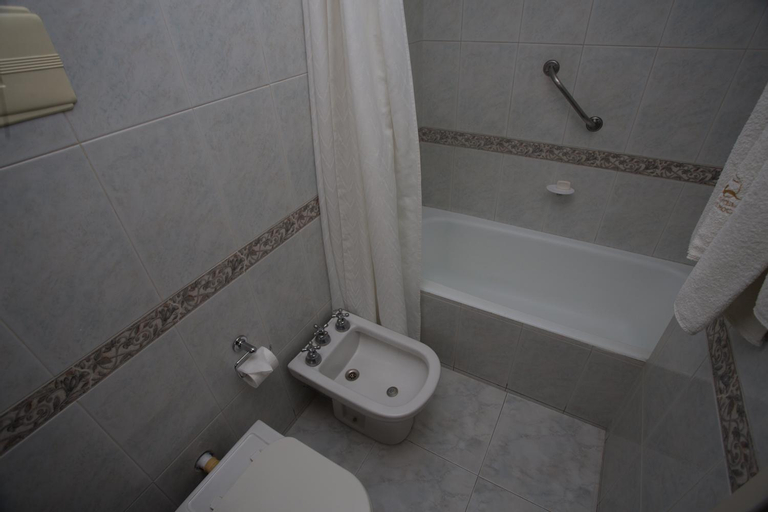 Hotel Las Rocas海景高级双人或双床间