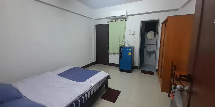 ห้องพักมาตรฐานพร้อมพัดลม(เตียงคิงไซส์)