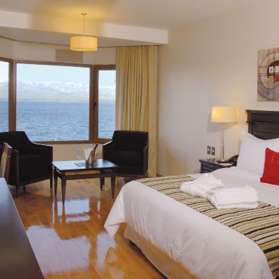 Deluxe Suite with Lake View Alma del Lago Suites & Spa Promo Code