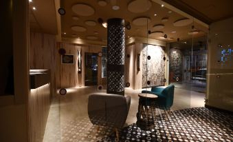 Hotel Oriente - Housity
