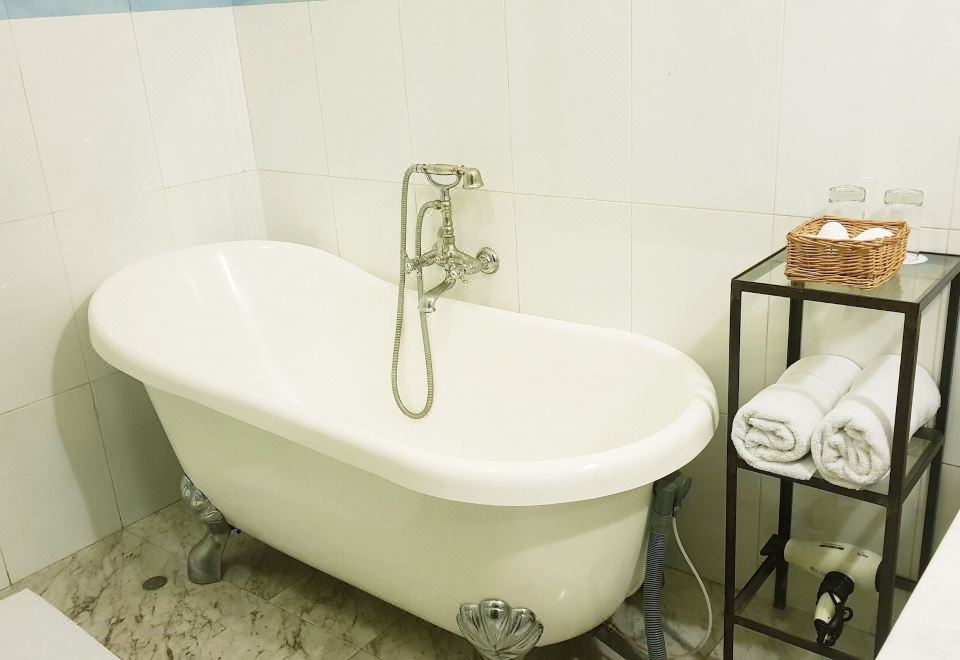 房间，花园景观（房间n-1）