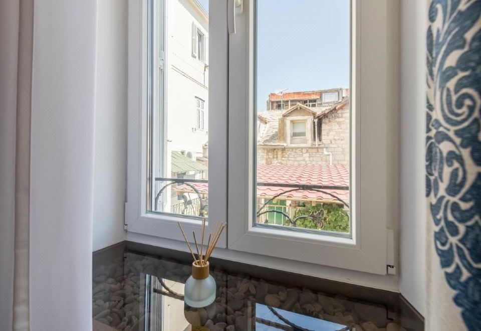 Deluxe Double Room, Courtyard View (Lucija)