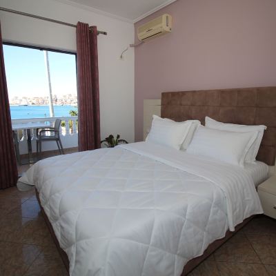 Standard Double Room Hotel Julia Promo Code
