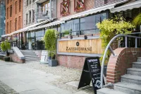 Hotel Hanza Hotels in 