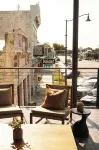 Albert Hotel