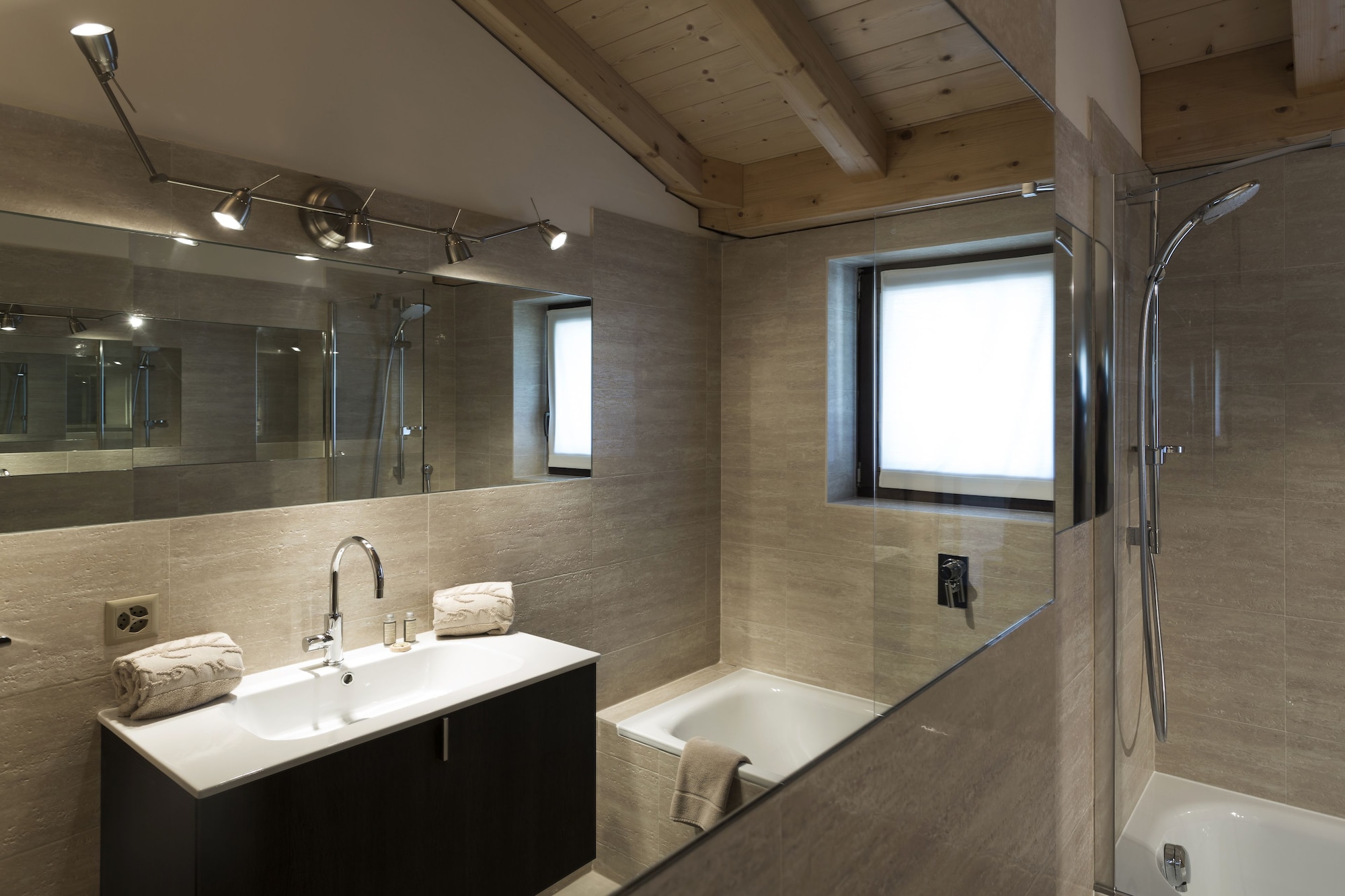 Hotel Cervo高尔夫景观豪华双人间 - 带阳台