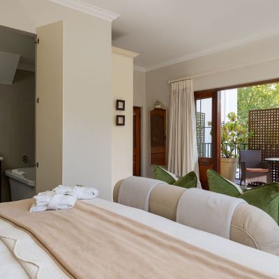 Deluxe Room 4:Private Balcony Fernwood Manor Boutique Guest House Promo Code