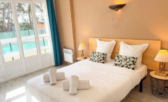Hotel Les Rocailles - Housity