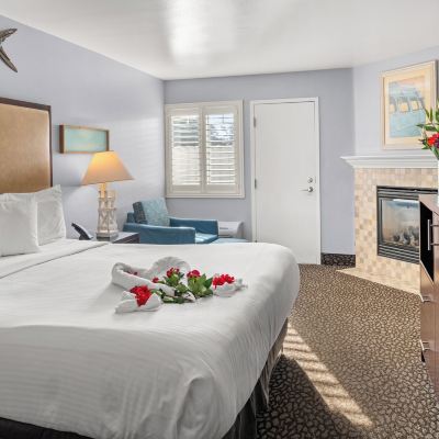 Luxury Suite - Non-Smoking Morro Shores Inn and Suites Promo Code