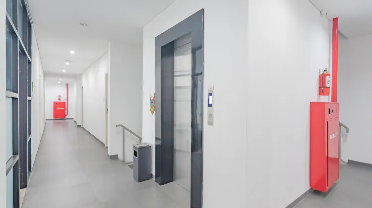 RedDoorz Premium @ Hotel Hebat 施設