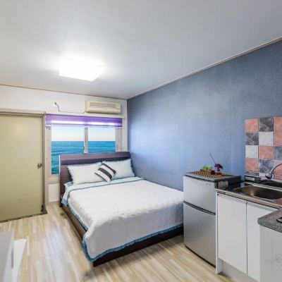 Room (105_Italy) 씨크루즈펜션 쿠폰
