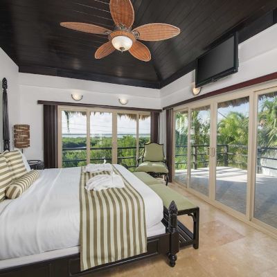 Three Bedroom Luxury Lagoon Villa Las Terrazas Resort Promo Code