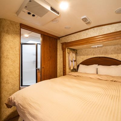 룸 6 더블 침대 하조대 캠핑카 쿠폰