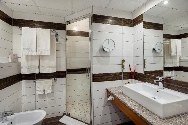 双人豪华双人或双床间