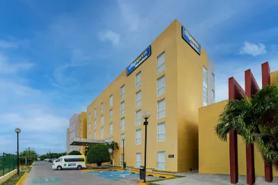 City Express by Marriott Salina Cruz Hotels in 