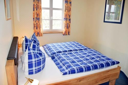 两卧室公寓 - 带露台