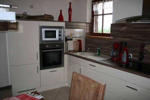 AuszeithofDeluxe Two-Bedroom Apartment