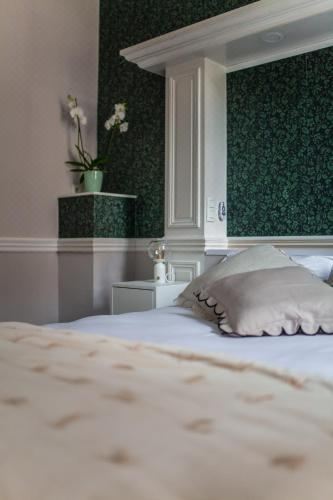 双人房（带独立浴室）