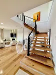 Arch View Luxury Home:Private Hottub, Pool,Sauna,Free Wine&Brkfst.5 Min from Stl