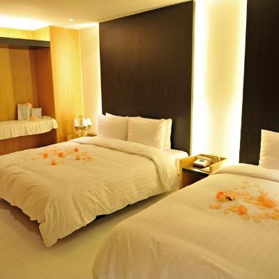 家庭套房 （Check-in Available Until 11 Pm） 哥拉莫斯飯店優惠