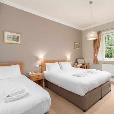 Family Room, Roll-in Shower (2 Adults + 1 Child) Windermere Manor Hotel Promo Code