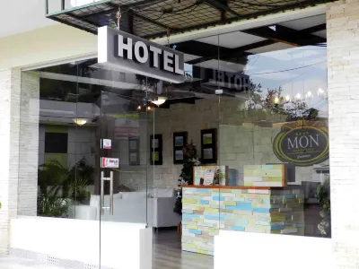 Mon Hotel Boutique Hôtels à : 