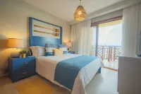 The Bannister Hotel & Yacht Club Hotels in 