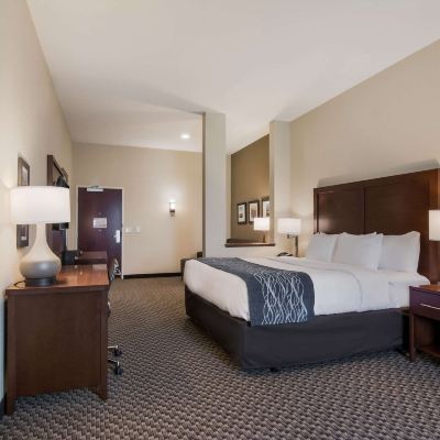 King Suite Accessible Non Smoking Comfort Inn and Suites Promo Code