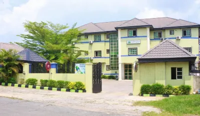 Carlcon Hotel Hotels in 