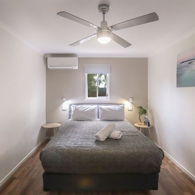 Deluxe Queen Room Amaroo Park Promo Code