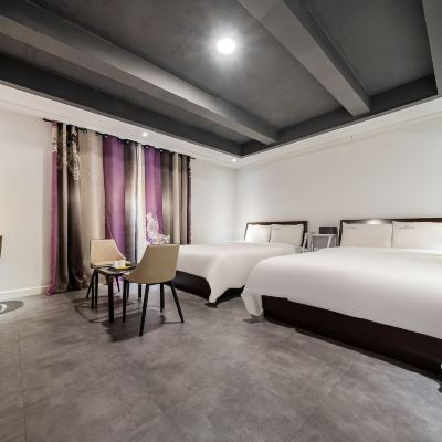 프리미엄 트윈룸 뉴에버그린호텔 쿠폰