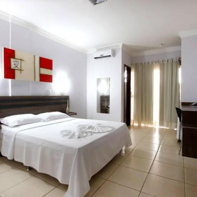 Deluxe King Room Augustus Hotel Promo Code