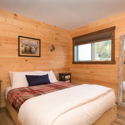Condo Unit 32 (Off-Site) Warren Lodge Promo Code