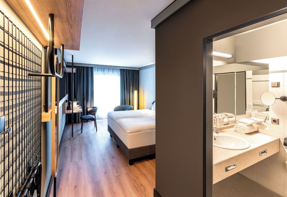 Radisson Hotel Düsseldorf City CenterSuperior Room