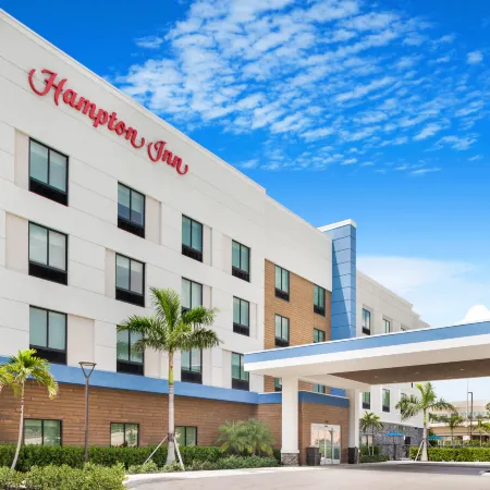 Hampton Inn by Hilton Fort Myers Downtown