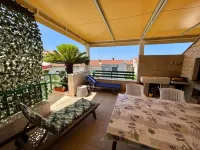 Apartments and Room Sun & Sea Hotels in Podgora