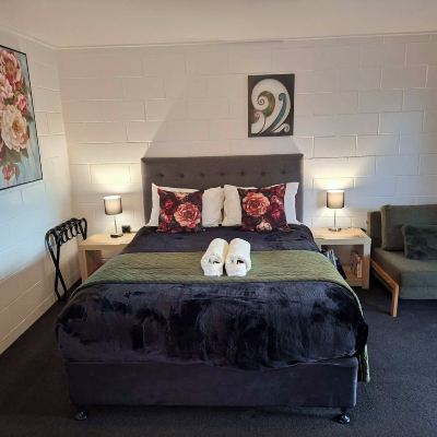 Standard Studio, Multiple Beds (Triple Studio) Mackenzie Motels Promo Code