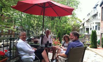 Kalorama Guest House - Housity