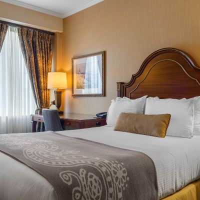 Petite Queen Room Omni Royal Orleans Hotel Promo Code