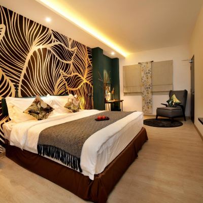 Premier King Room Sojourn Guest House Promo Code