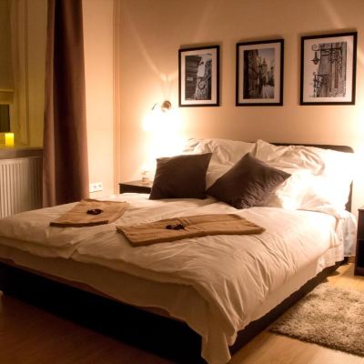 Classic Double Room with Shower Budapest Ville Bed & Breakfast Promo Code