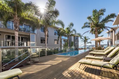 Edgewater Palms Apartments Hotels in 