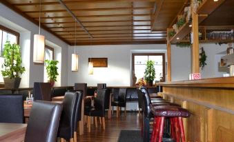 Gasthaus Zum Platzer - Housity