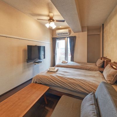 高樓層緊湊型雙床房 【禁菸：最多容納3位顧客】 【公寓】 【禁菸】 【城景】 美浜北谷露台度假村優惠