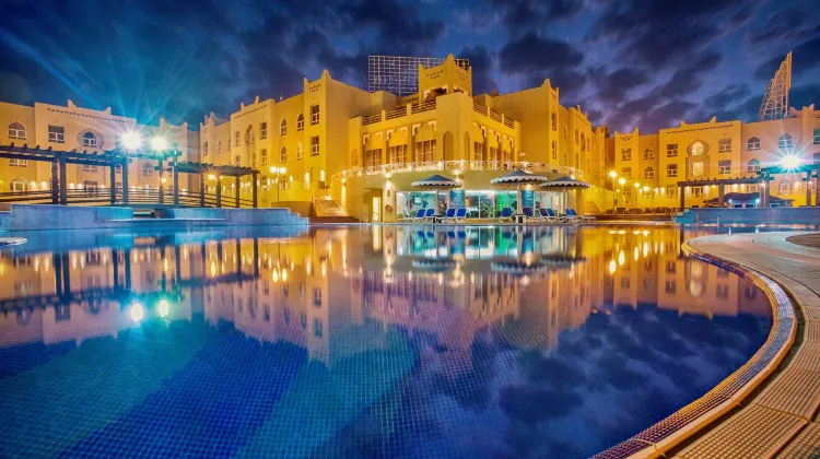 Copthorne Al Jahra Hotel & Resort Exterior