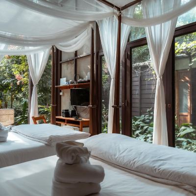 Private Twin Bed Villa