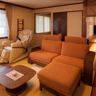 デラックスツインルーム マウンテンビュー 禁煙（ルーム702・703 温泉付き［特別フロア"月星"]） ぬくもりの宿 ふる川 クーポン